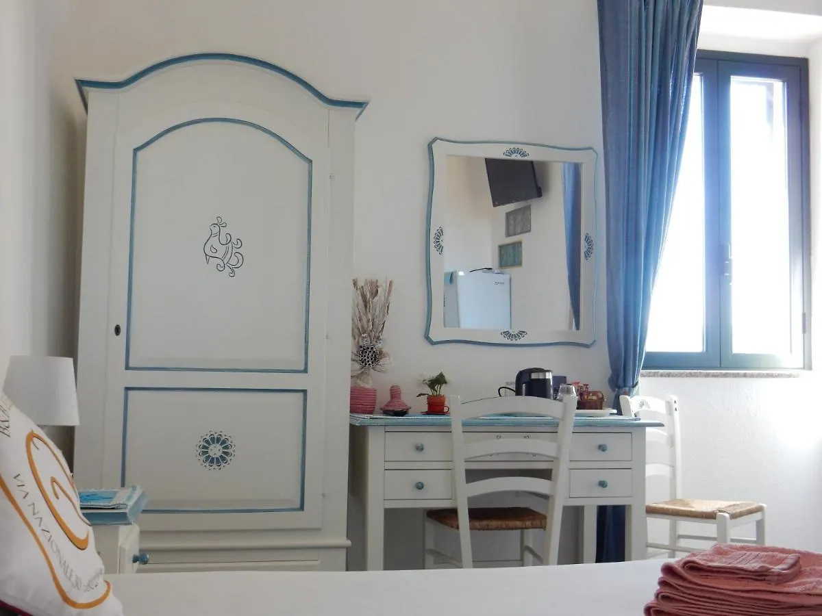 Bed & Breakfast B&B Eleonora D'Arborea, Centro Storico Posada