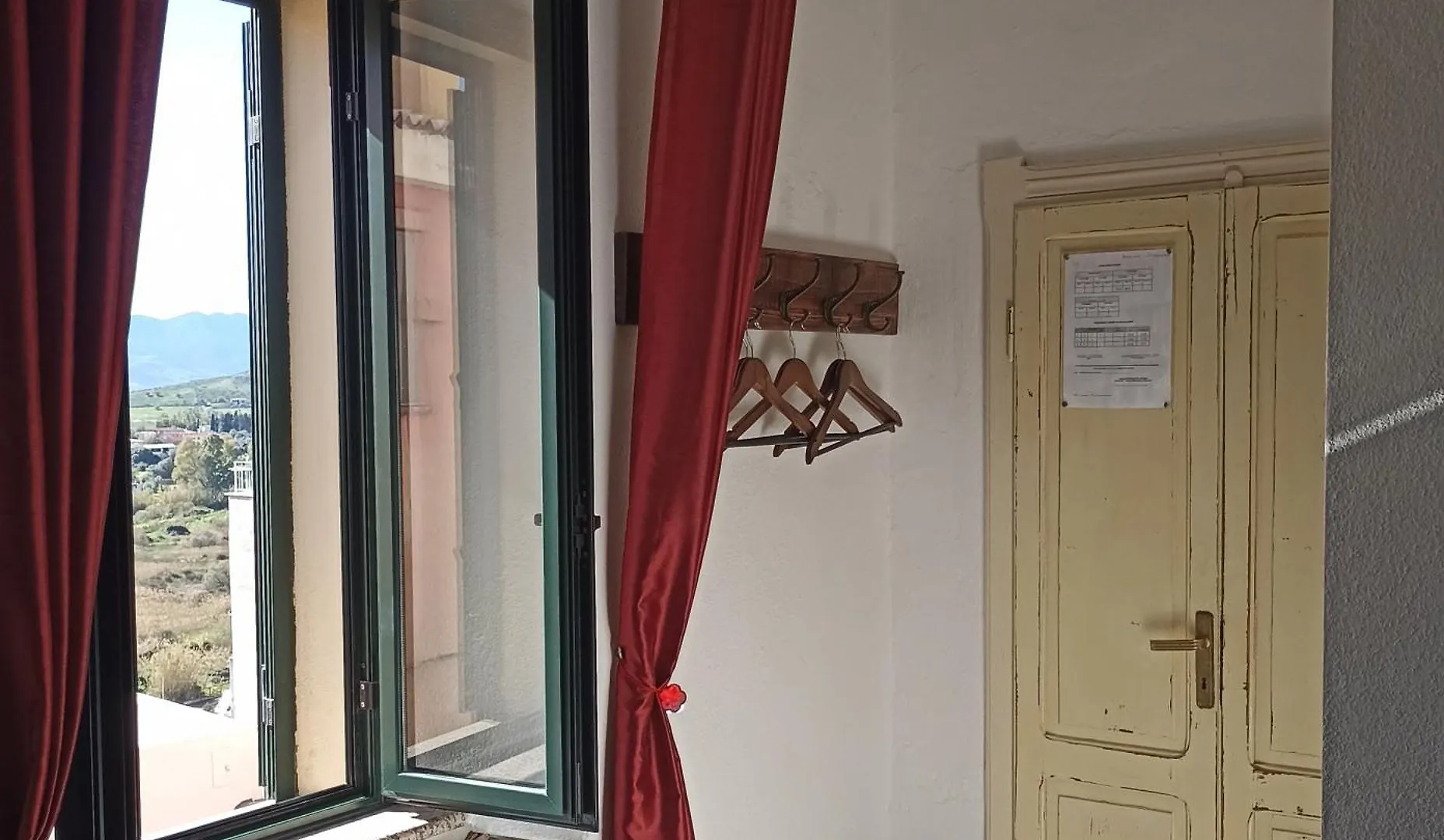 B&B Eleonora D'Arborea, Centro Storico Posada