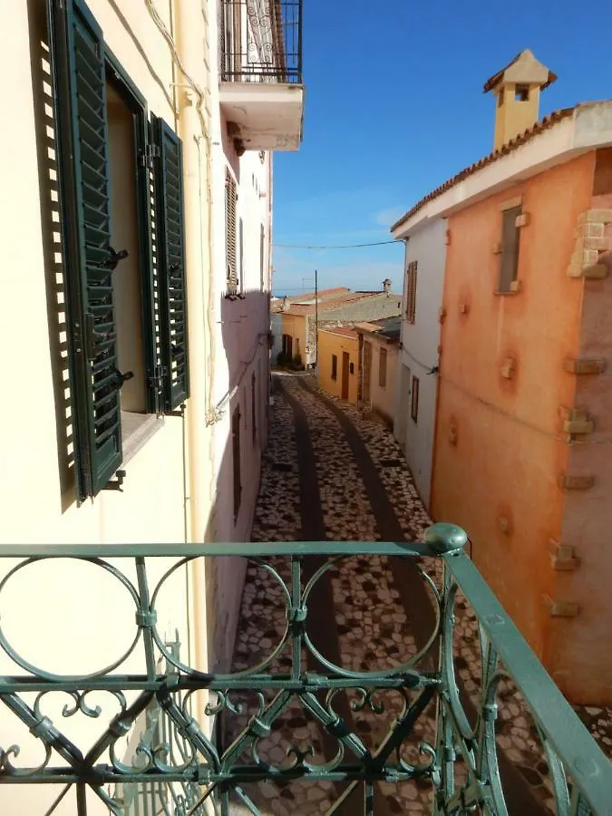 B&B Eleonora D'Arborea, Centro Storico Posada  Italië